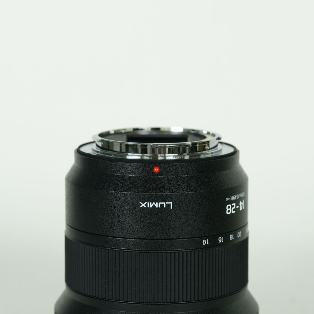 Panasonic LUMIX S 14-28mm F4-5.6 MACROの出品 | ONE SCENE（ワンシーン）