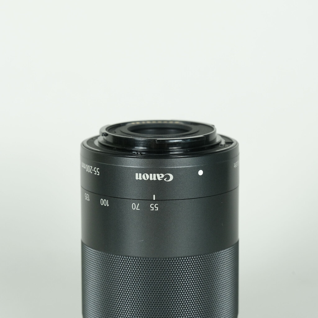 Canon EF-M55-200mm F4.5-6.3 IS STM