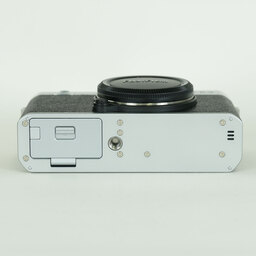 FUJIFILM X-E4 FUJIFILM X-E4