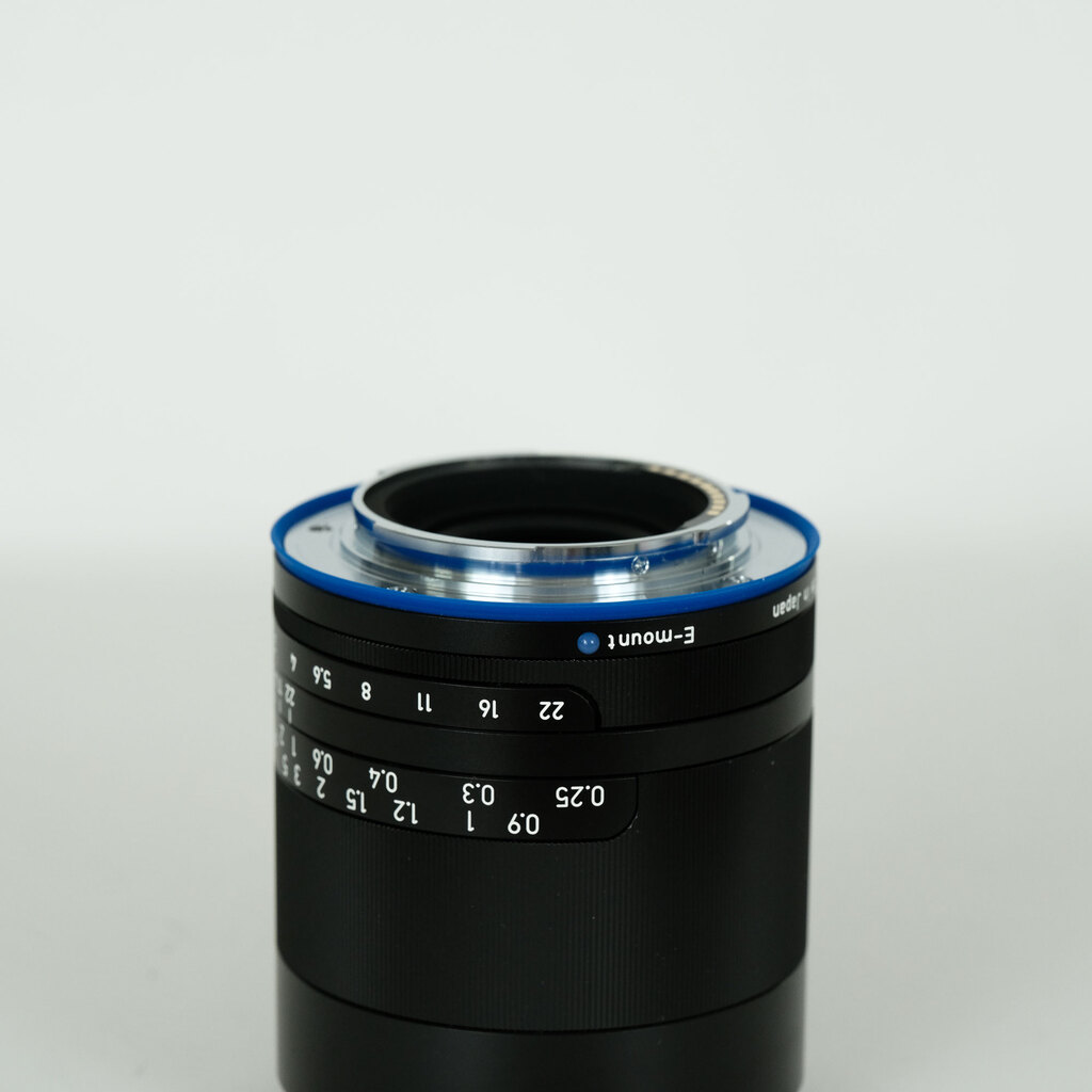 Carl Zeiss Loxia 25mm F2.4（ソニーE用）