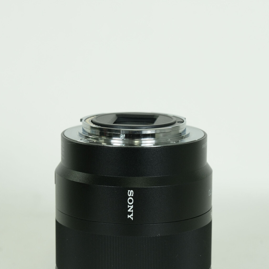 SONY Vario-Tessar T＊ E 16-70mm F4 ZA OSS SEL1670Z