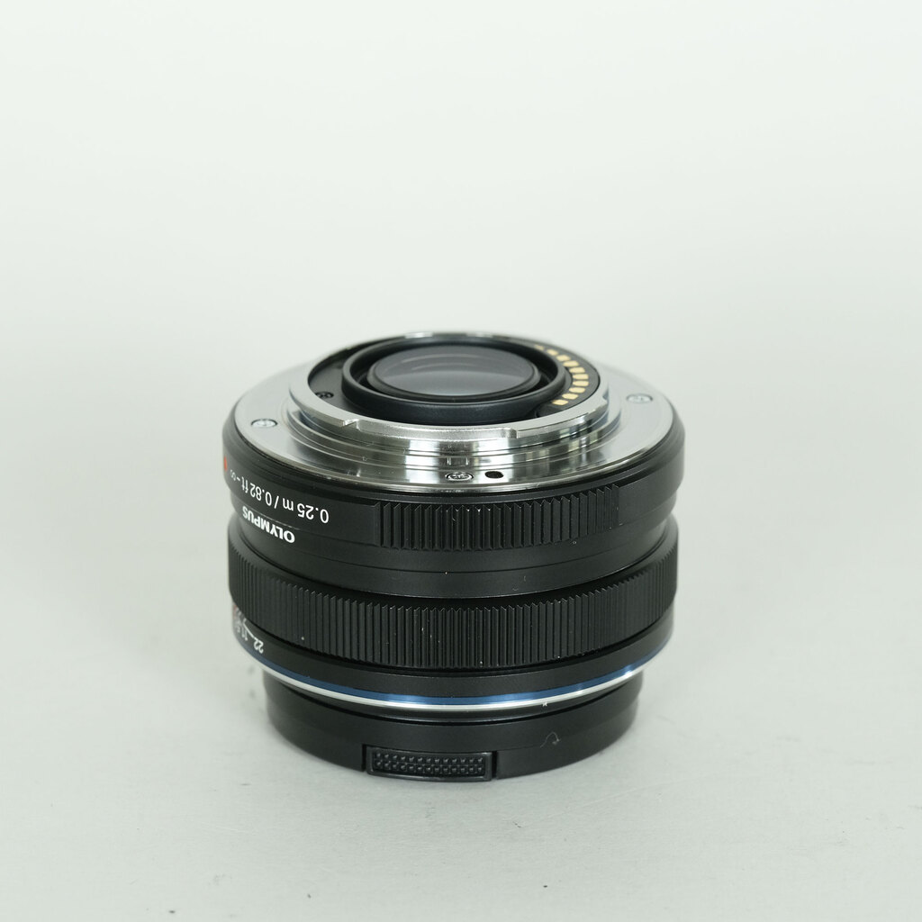 OLYMPUS M.ZUIKO DIGITAL 17mm F1.8