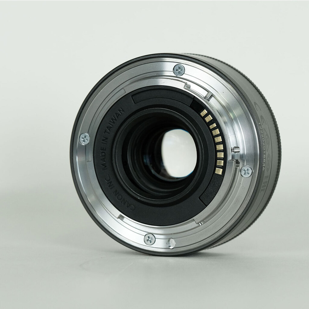 Canon EF-M22mm F2 STM