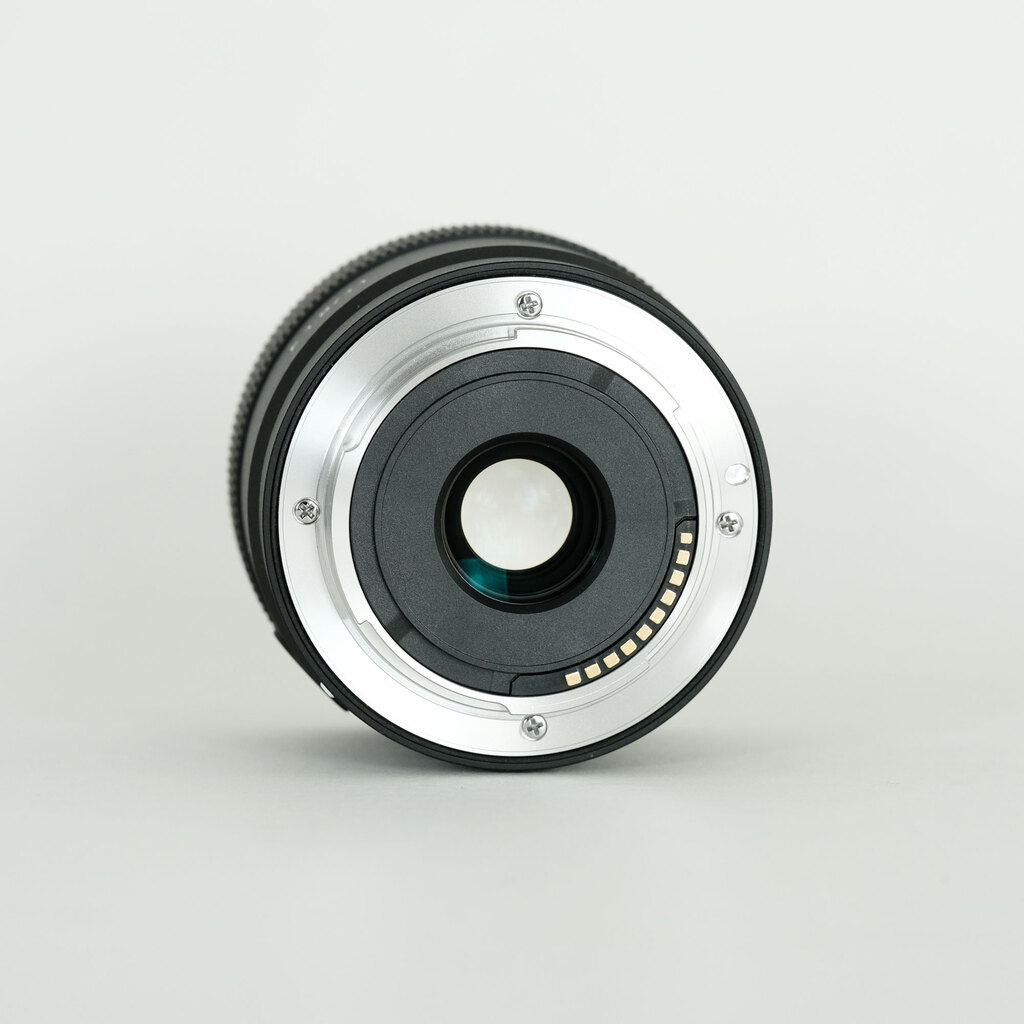 SONY E 11mm F1.8 SEL11F18