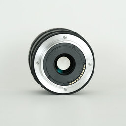 SONY E 11mm F1.8 SEL11F18