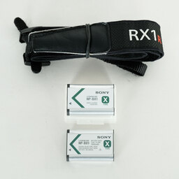 SONY Cyber-shot DSC-RX1R