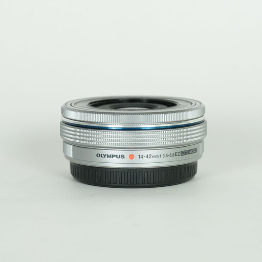 OLYMPUS M.ZUIKO DIGITAL ED 14-42mm F3.5-5.6 EZ シルバー
