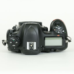 Nikon D500