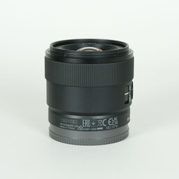 SONY E 11mm F1.8 SEL11F18