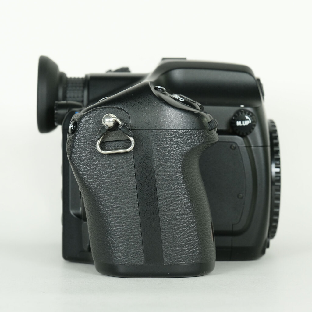 PENTAX 645Dボディの出品 | ONE SCENE（ワンシーン）
