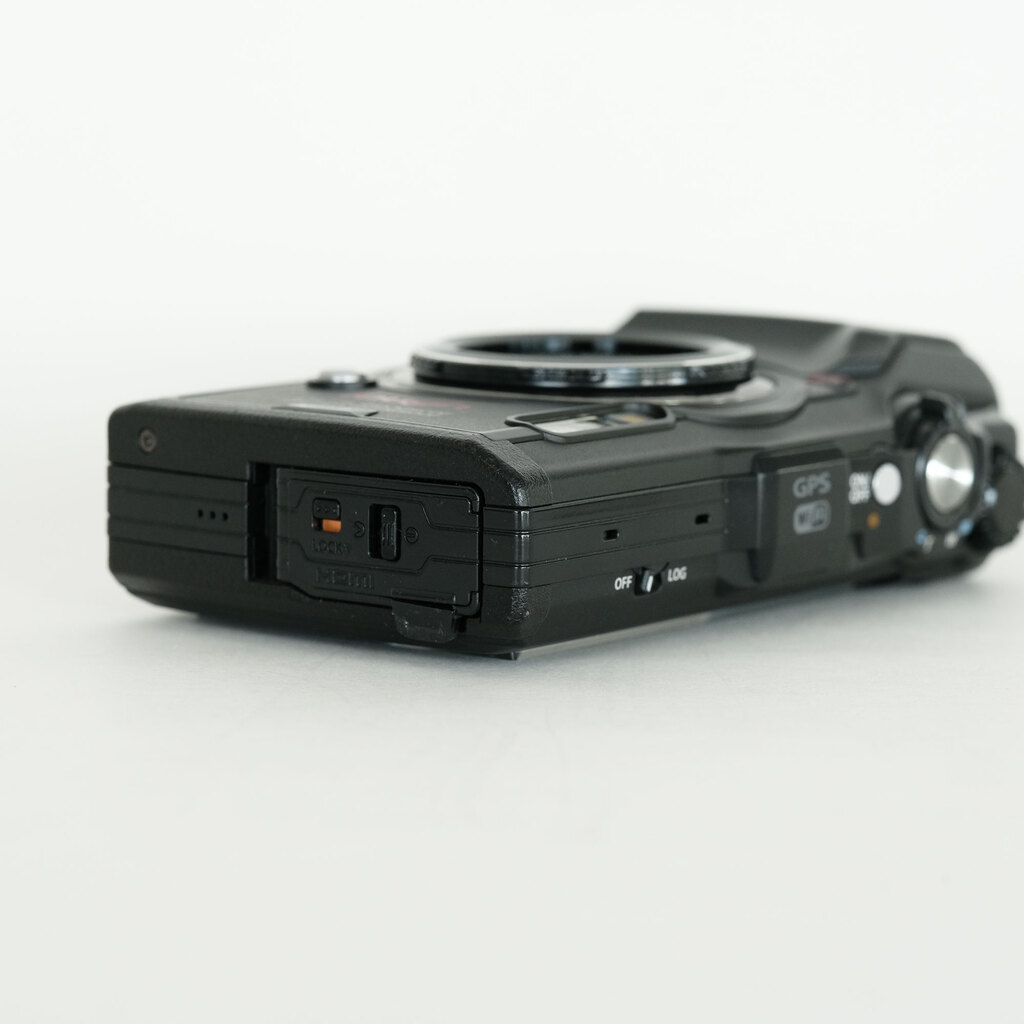 OLYMPUS Tough TG-5 ブラック