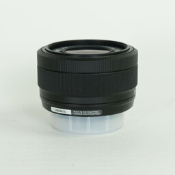 FUJIFILM XC13-33mm F3.5-6.3 OIS