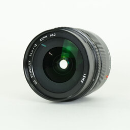 Panasonic LEICA DG SUMMILUX 12mm / F1.4 ASPH. Panasonic LEICA DG SUMMILUX 12mm / F1.4 ASPH.