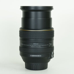 Nikon AF-S DX NIKKOR 16-80mm f/2.8-4E ED VR Nikon AF-S DX NIKKOR 16-80mm f/2.8-4E ED VR