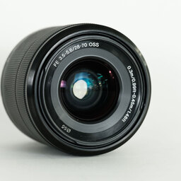 SONY FE 28-70mm F3.5-5.6 OSS SEL2870