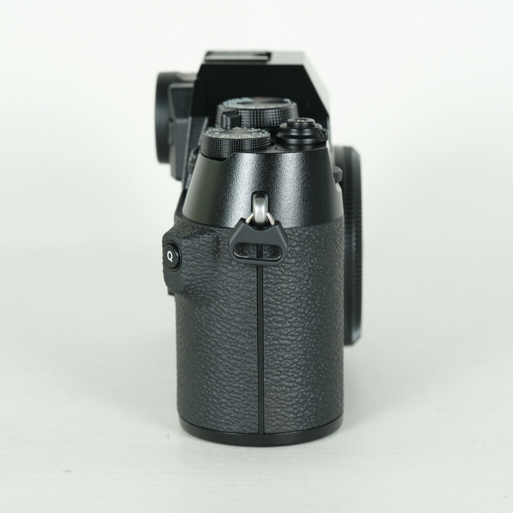 FUJIFILM X-T50 [�{�f�B �u���b�N]