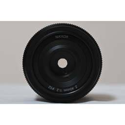 Nikon NIKKOR Z 40mm f/2 Nikon NIKKOR Z 40mm f/2