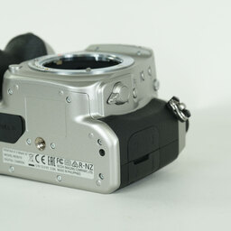 PENTAX K-3 Mark III ボディ シルバー PENTAX K-3 Mark III ボディ シルバー