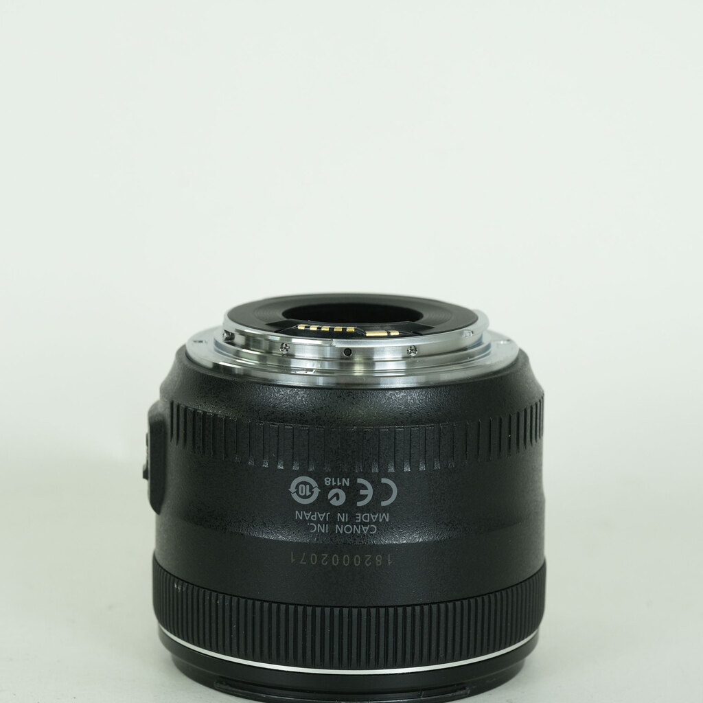 Canon EF35mm F2 IS USM