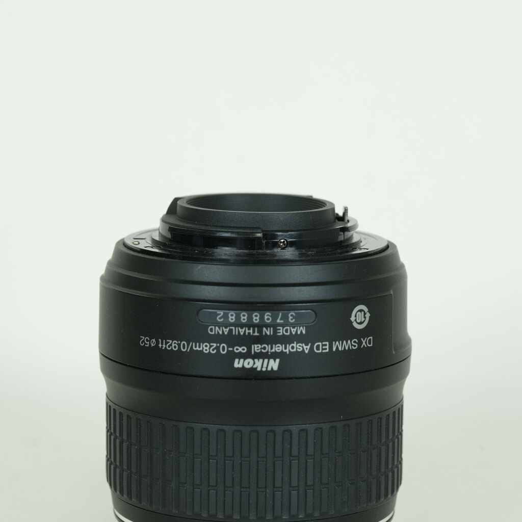 Nikon AF-S DX Zoom-Nikkor 18-55mm F3.5-5.6G ED II ブラック Nikon AF-S DX Zoom-Nikkor 18-55mm F3.5-5.6G ED II ブラック