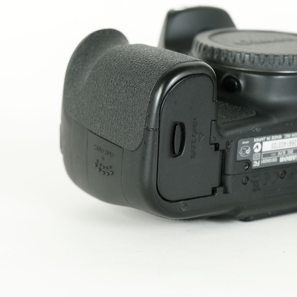 Canon EOS 60D ボディ