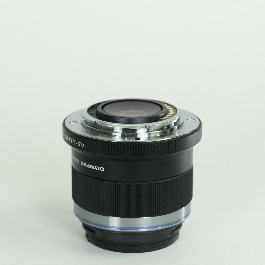 OLYMPUS M.ZUIKO DIGITAL 45mm F1.8