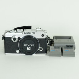 OLYMPUS PEN-F OLYMPUS PEN-F