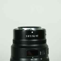 Nikon NIKKOR Z 24-70mm f/2.8 S Nikon NIKKOR Z 24-70mm f/2.8 S
