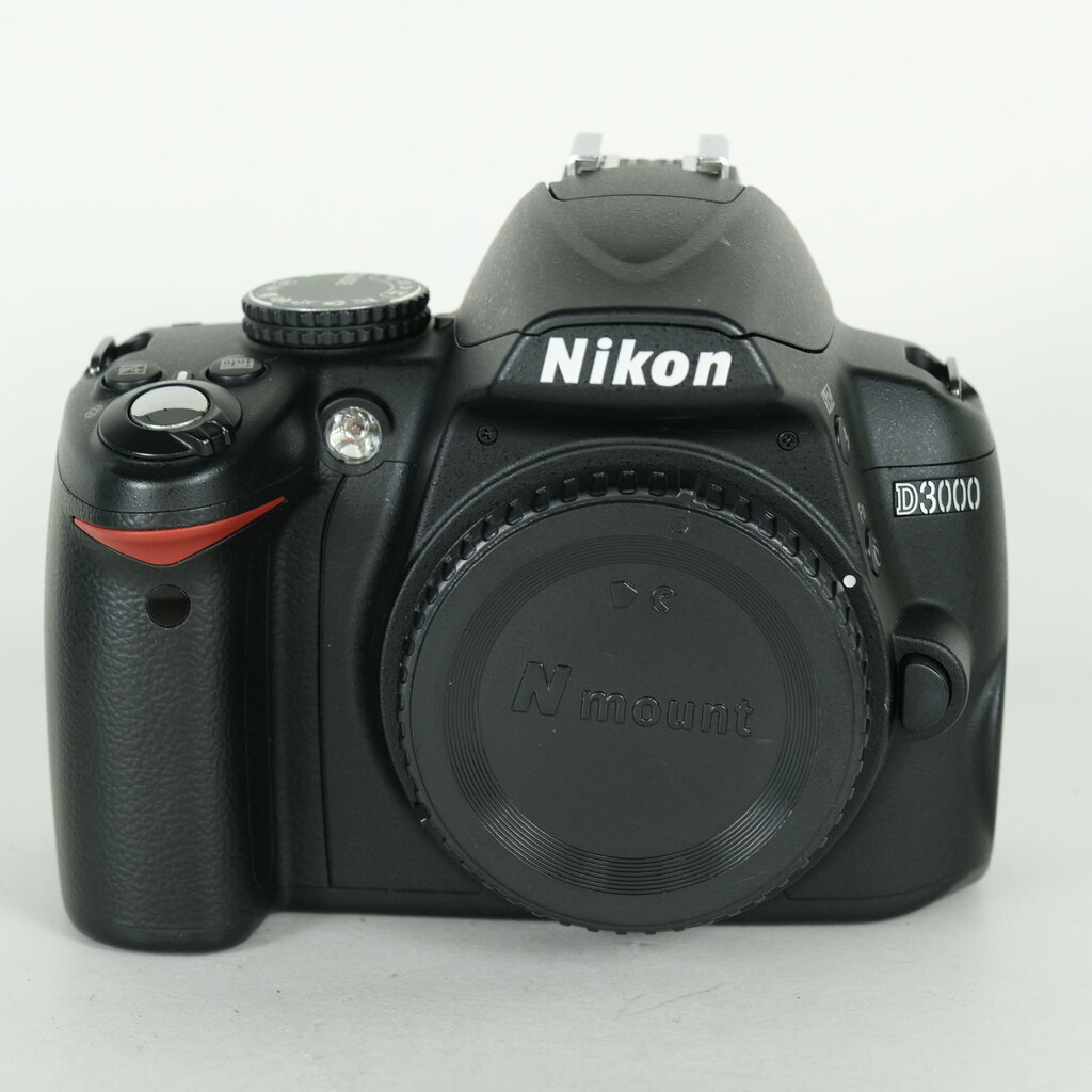 Nikon D3000 ボディの出品 | ONE SCENE（ワンシーン）