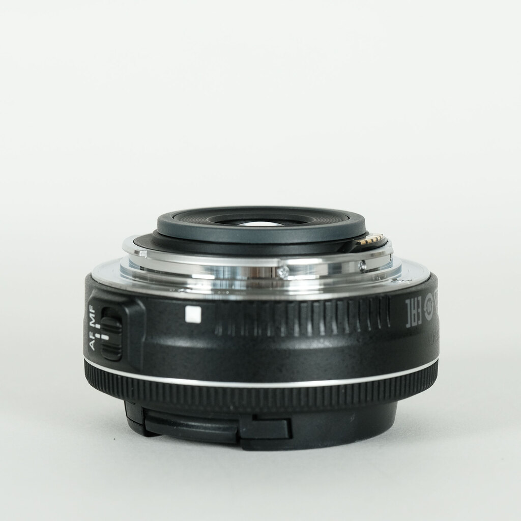 Canon EF-S24mm F2.8 STM Canon EF-S24mm F2.8 STM