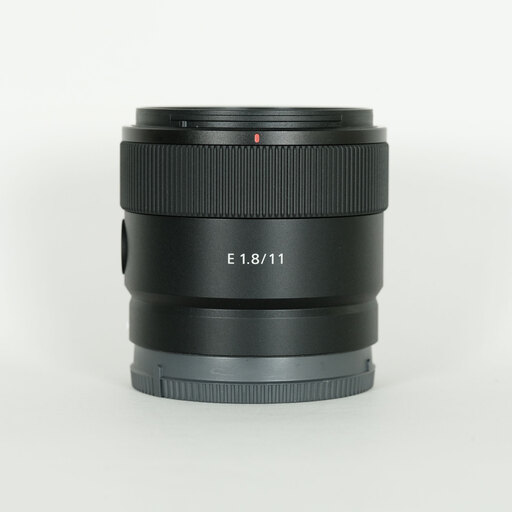 SONY E 11mm F1.8 SEL11F18