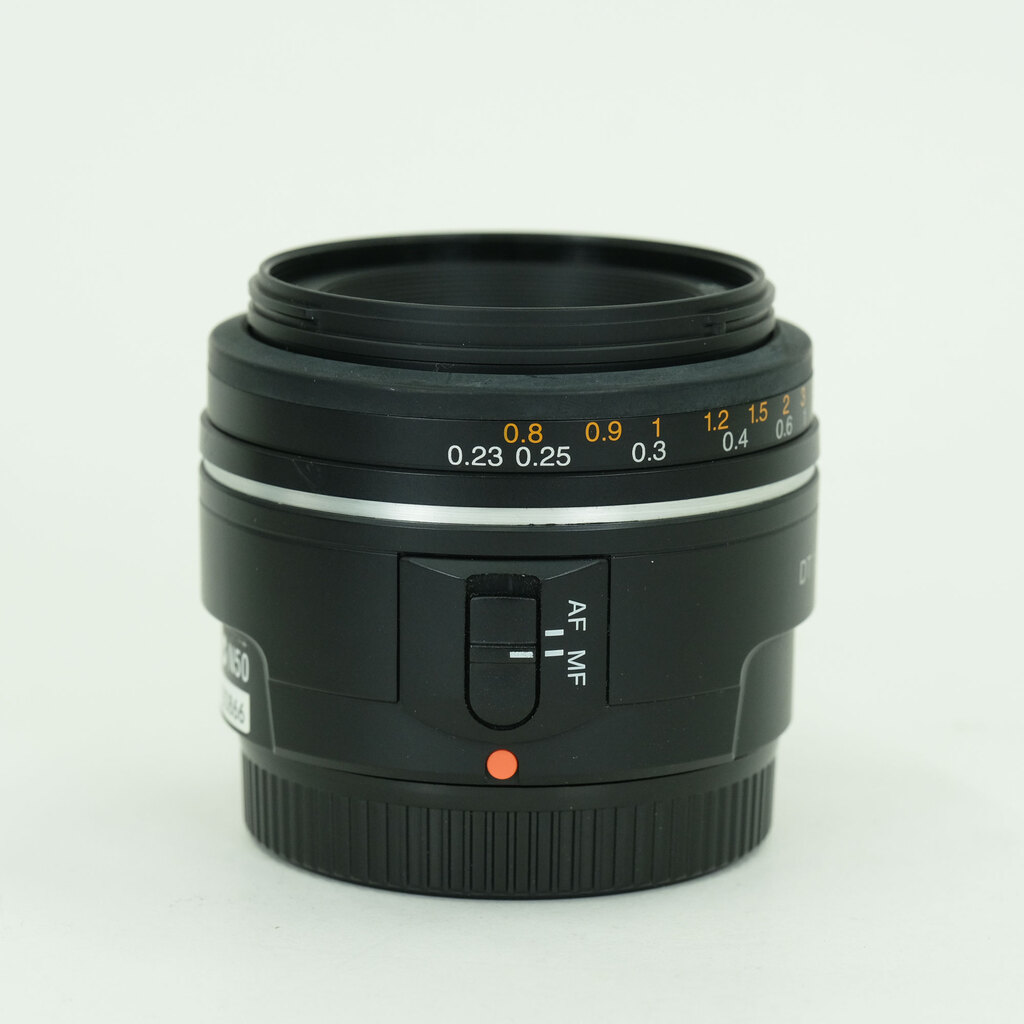 SONY DT 35mm F1.8 SAM SAL35F18 SONY DT 35mm F1.8 SAM SAL35F18