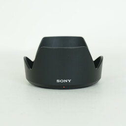 SONY E 18-135mm F3.5-5.6 OSS SEL18135