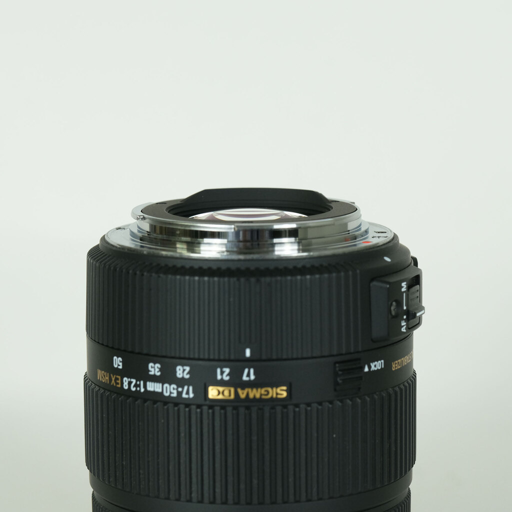 SIGMA 17-50mm F2.8 EX DC OS HSM (キヤノンEF用)