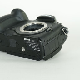 Panasonic LUMIX DC-GH5M2