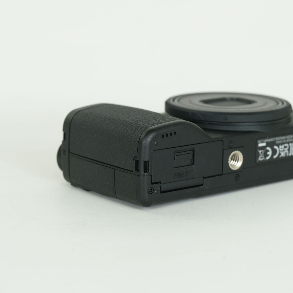 RICOH GR IV Monochrome RICOH GR IV Monochrome