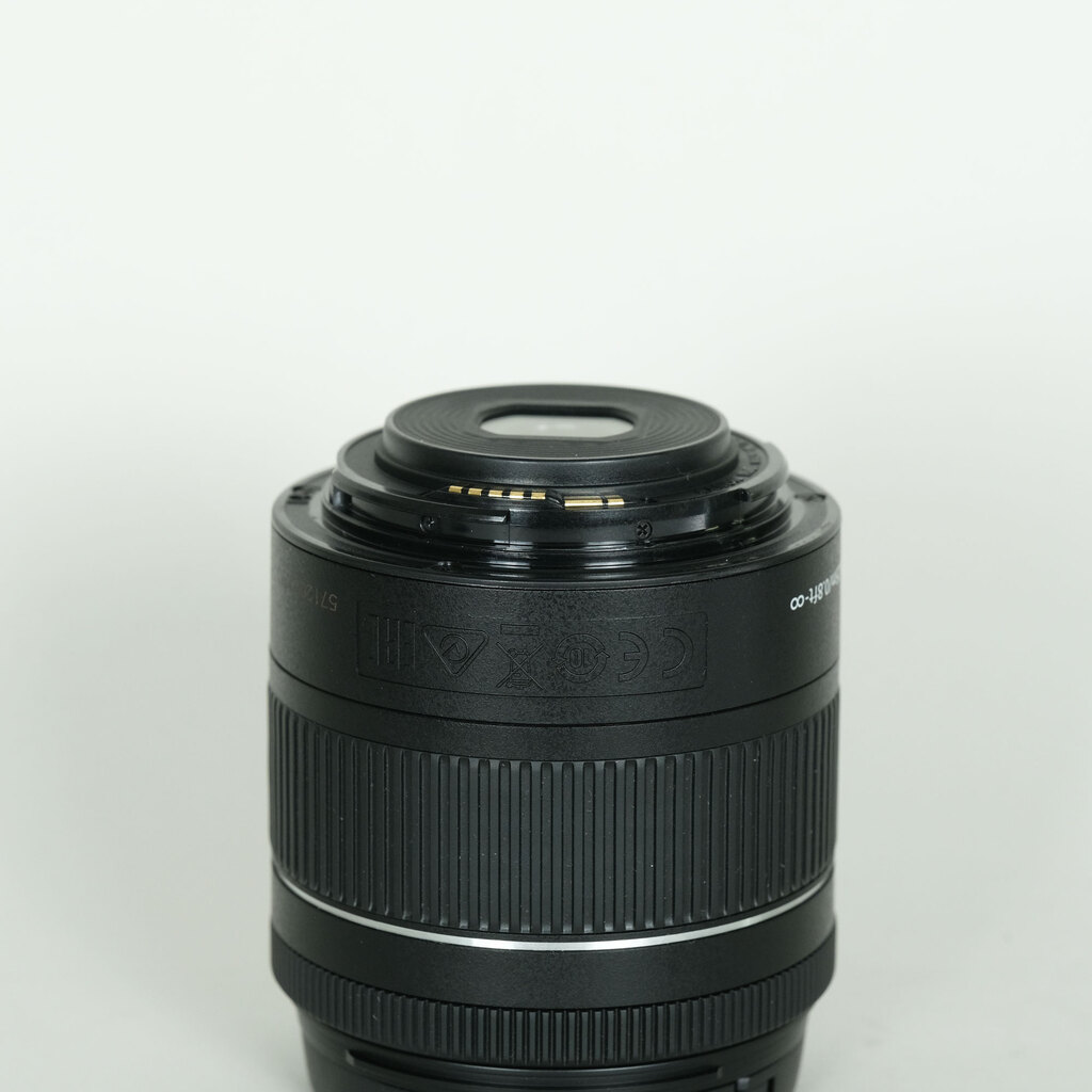Canon EF-S18-55mm F4-5.6 IS STM