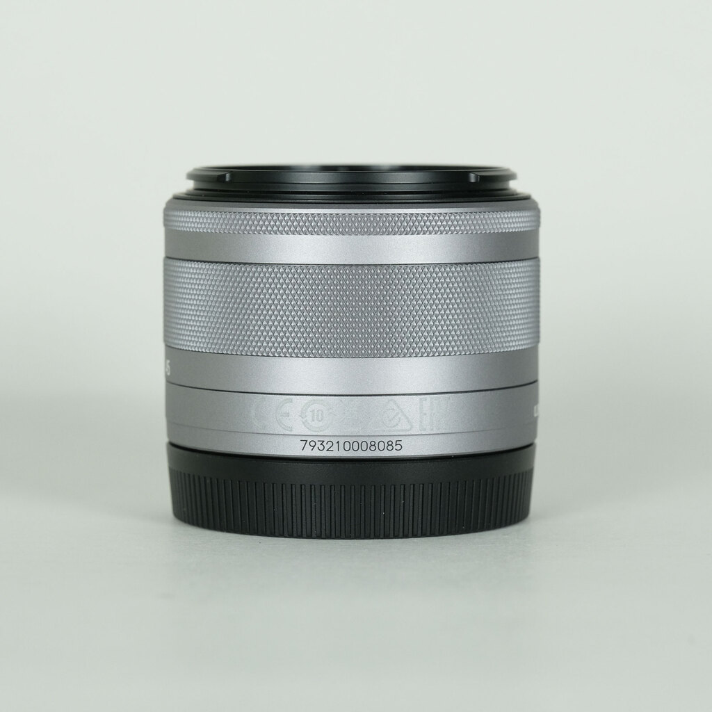 Canon EF-M15-45mm F3.5-6.3 IS STM [�V���o�[]