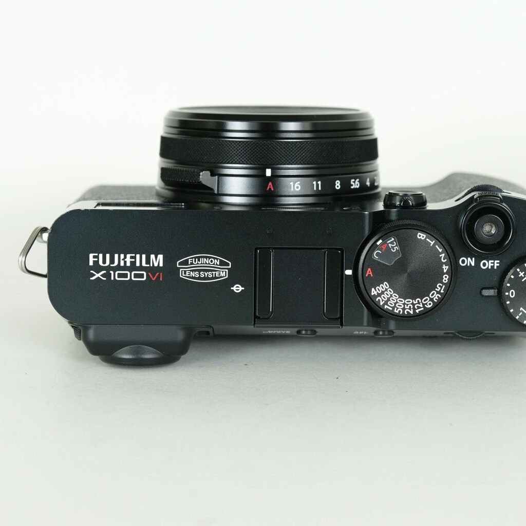 FUJIFILM X100VI