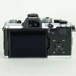 OM SYSTEM OM-3