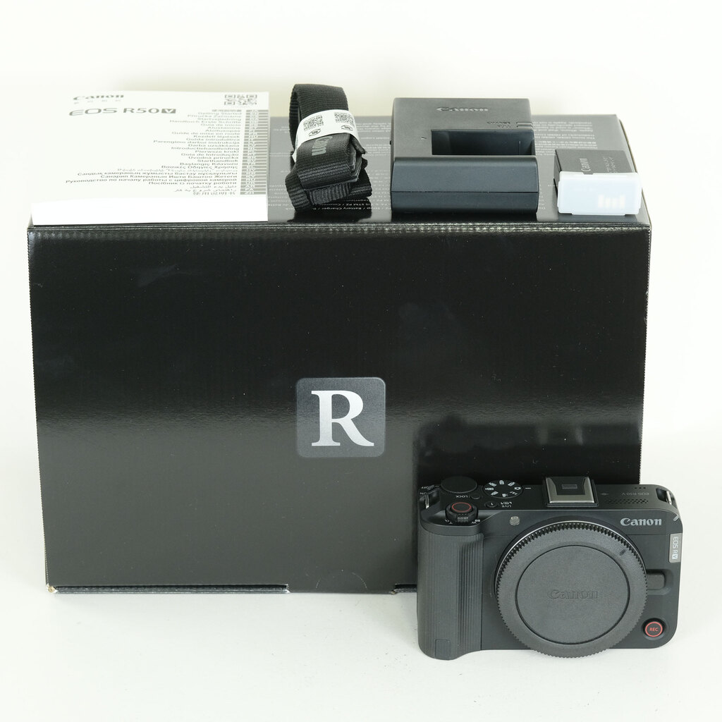 Canon EOS R50 V