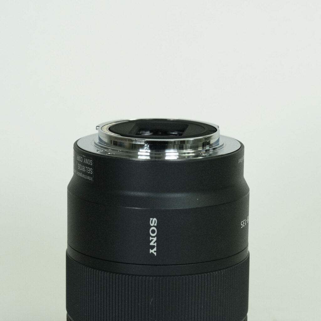 SONY E 18-135mm F3.5-5.6 OSS SEL18135 SONY E 18-135mm F3.5-5.6 OSS SEL18135