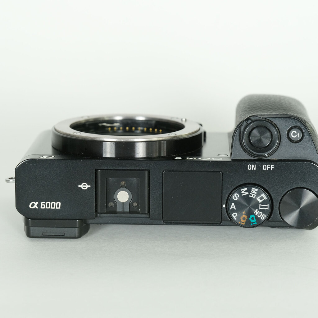 SONY α6000（ILCE-6000）