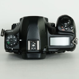 Nikon D780