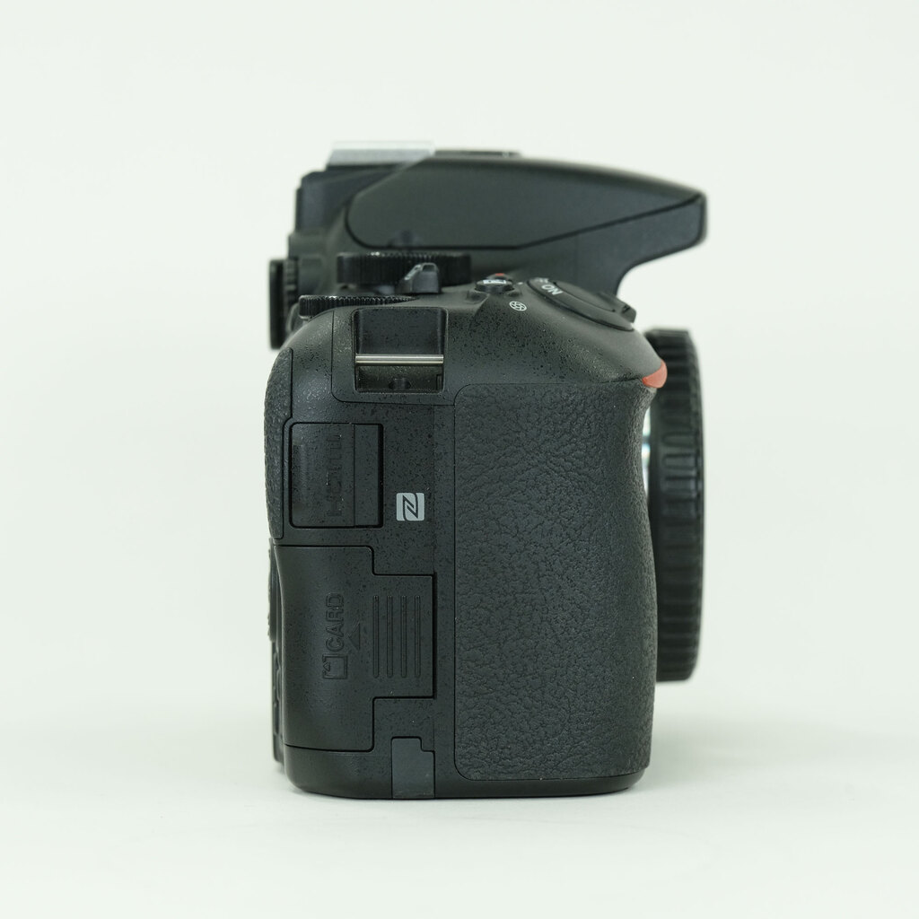 Nikon D5600 Nikon D5600