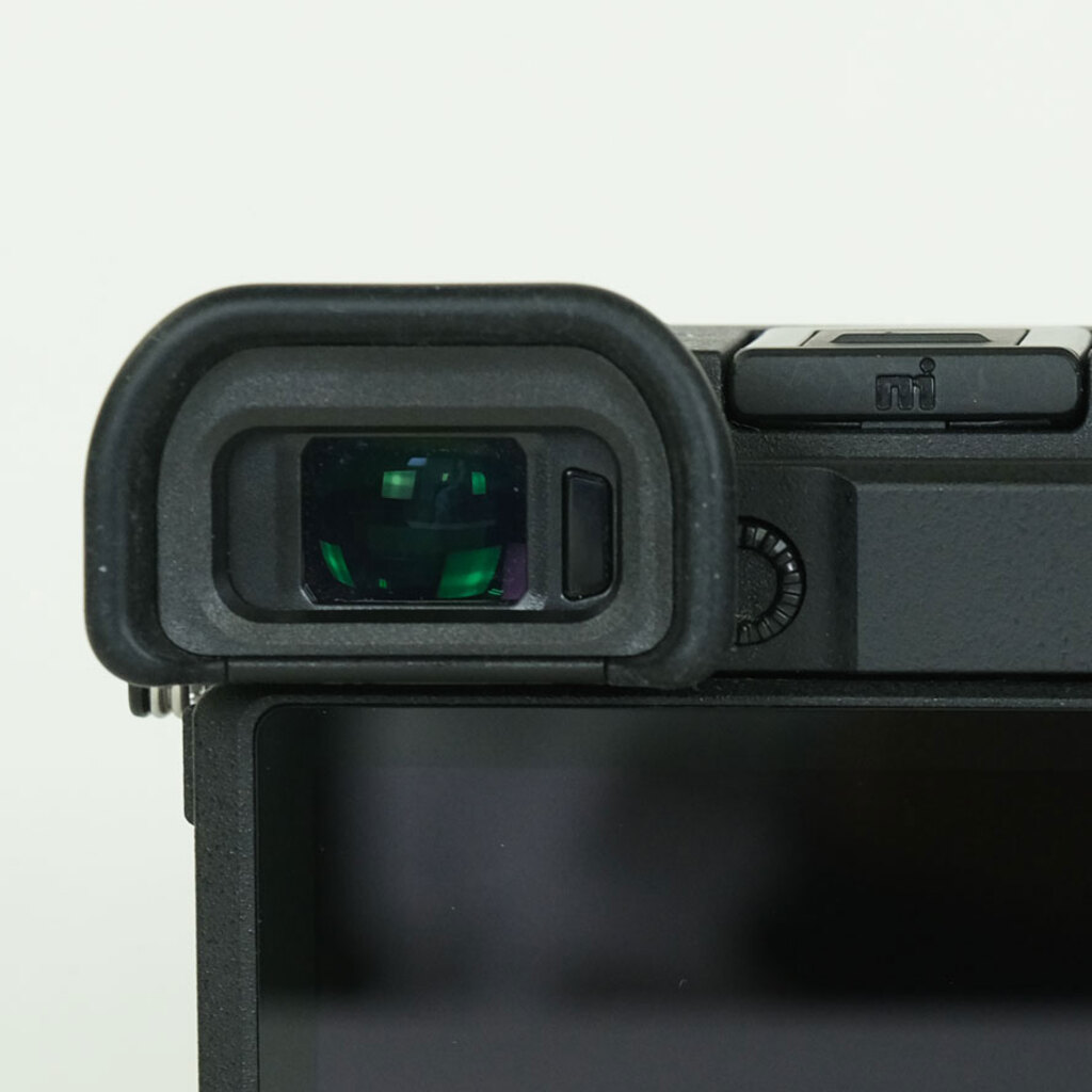 SONY α6400(ILCE-6400) SONY α6400(ILCE-6400)