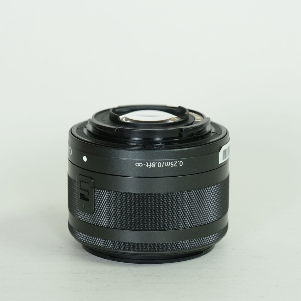 Canon EF-M15-45mm F3.5-6.3 IS STM