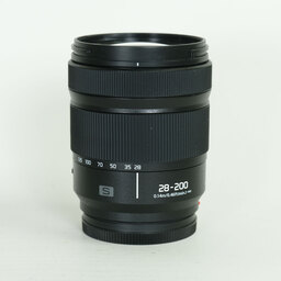 Panasonic LUMIX S 28-200mm F4-7.1 MACRO O.I.S.