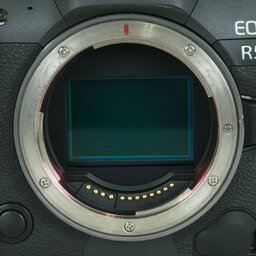 Canon EOS R5