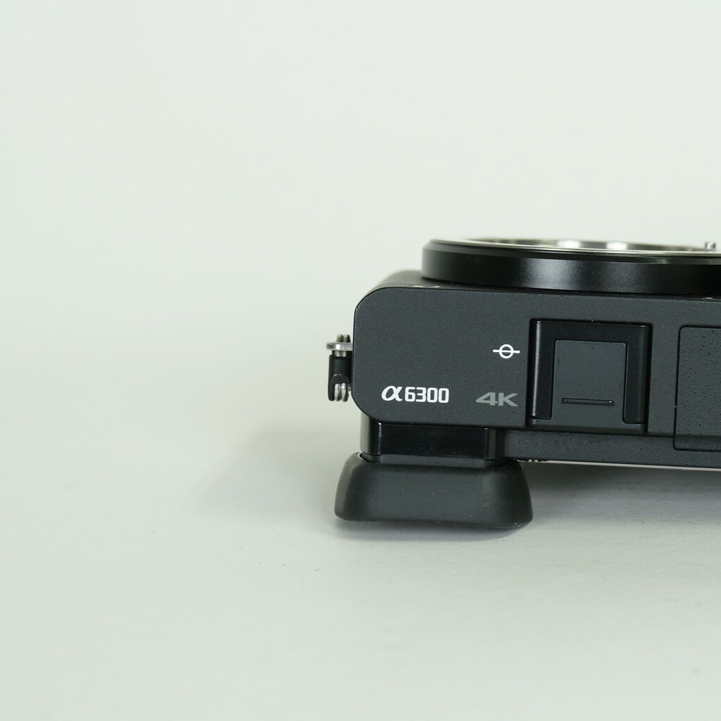 SONY α6300(ILCE-6300) SONY α6300(ILCE-6300)